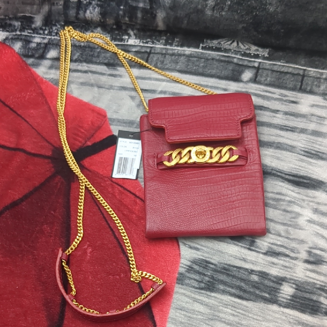 Marc Jacobs Elegant Red Chain Strap Bag